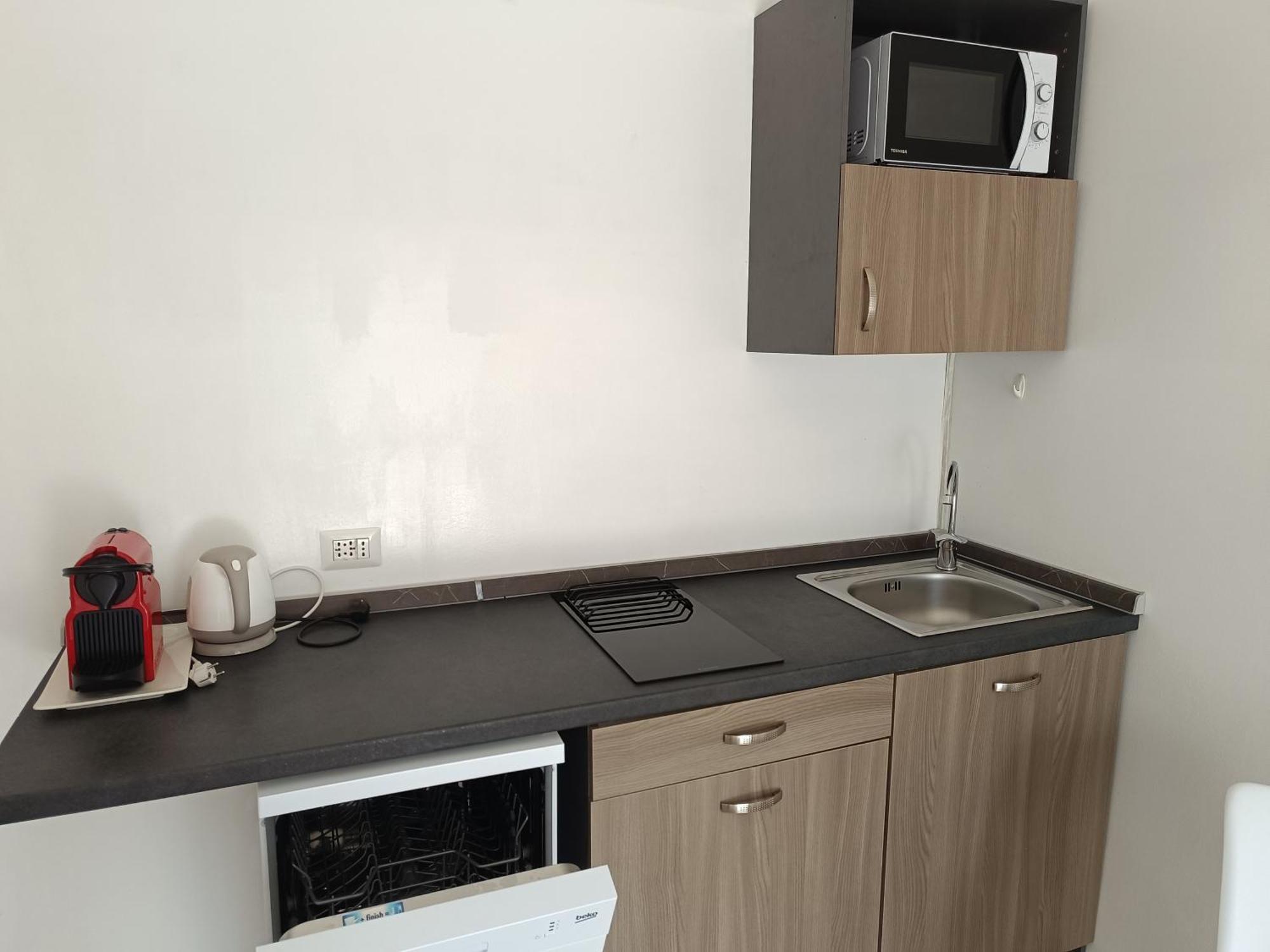 סטרסה Fior&Iris Apartments מראה חיצוני תמונה
